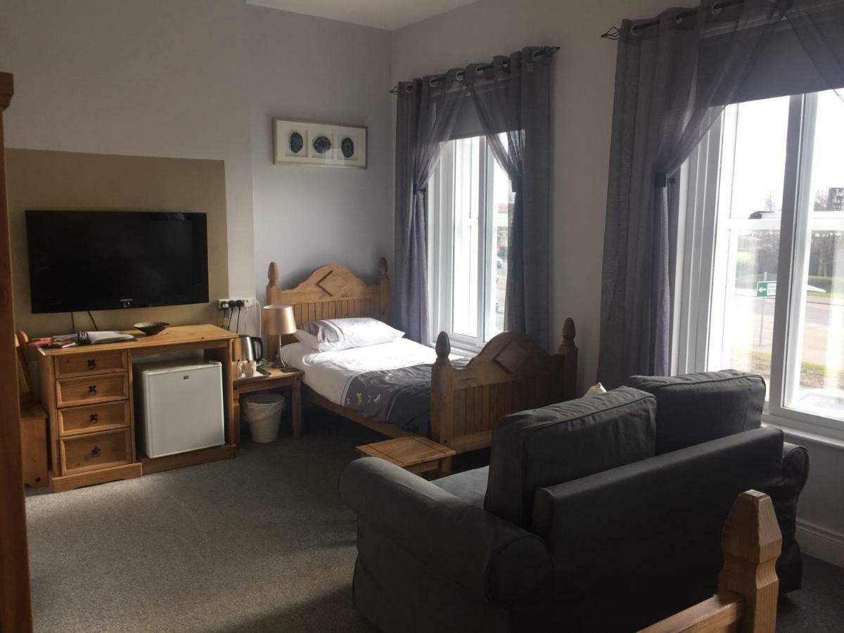 The Keep Guesthouse Carrickfergus Esterno foto