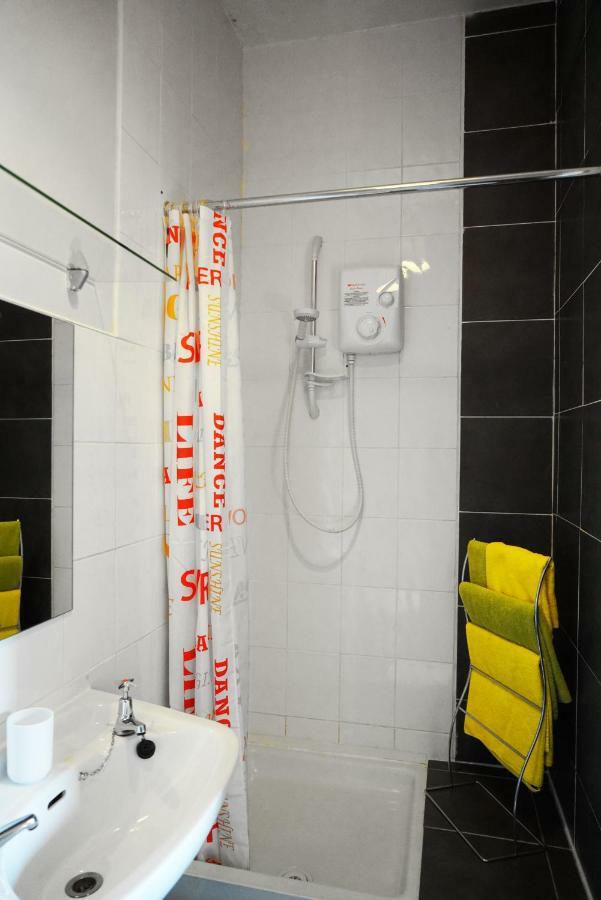 The Keep Guesthouse Carrickfergus Esterno foto