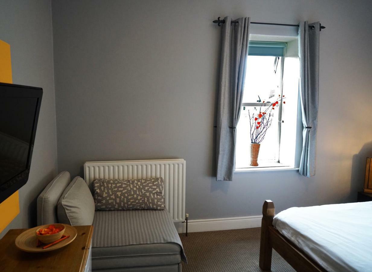 The Keep Guesthouse Carrickfergus Esterno foto