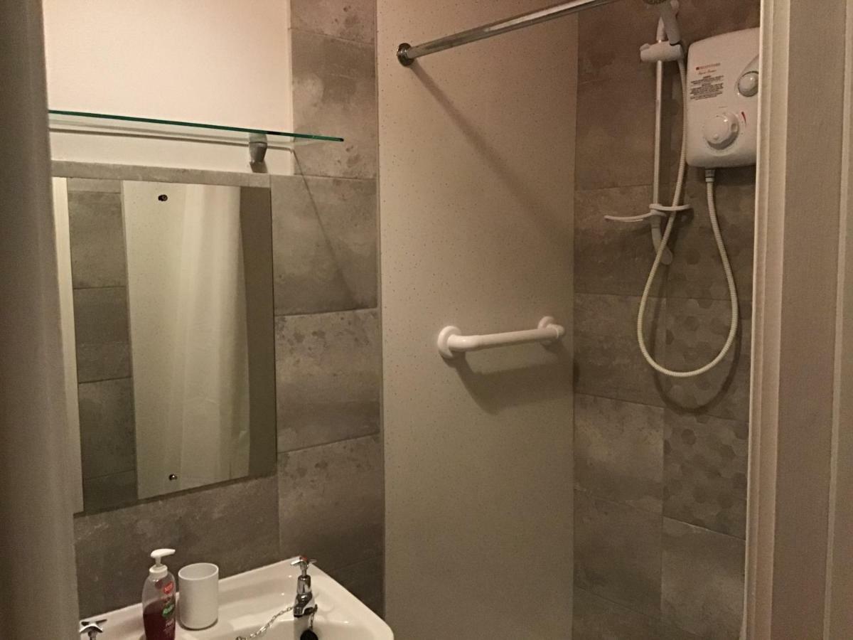 The Keep Guesthouse Carrickfergus Esterno foto